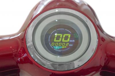 Daymak Electric Mobility Scooter With Bluetooth in Red - Roadstar Deluxe (R)