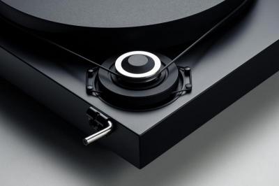 Project Audio 2Xperience Top-grade Turntable with 9 Inch Carbon Tonearm - PJ29860536