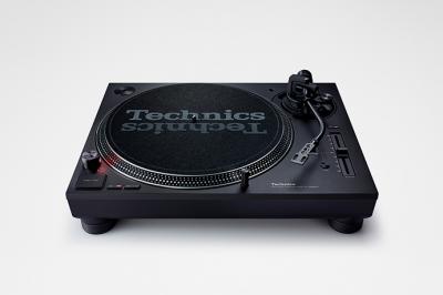 Technics Direct Drive Turntable System - SL-1200MK7