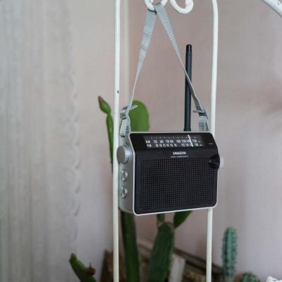 Sangean AM / FM Retro Strap Analog Radio - 14‐PRD6BK