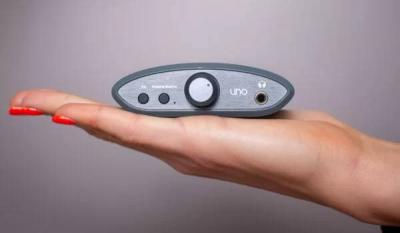iFi USB DAC And Headphone Amplifier - Uno