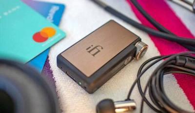 iFi Pocket-Rocket Portable HD Bluetooth DAC/Amp - Go Blu