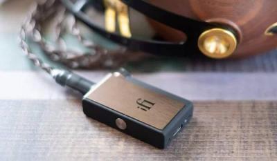 iFi Pocket-Rocket Portable HD Bluetooth DAC/Amp - Go Blu