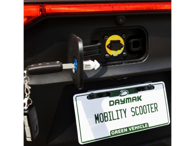 Daymak Boomerbuggy X Pro Enclosed Mobility Scooter - Boomerbuggy X Pro (R)