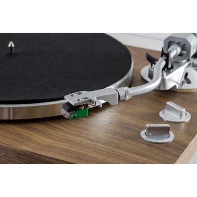 Teac Belt-driven turntable with S-shaped tonearm-TN-400S-WA